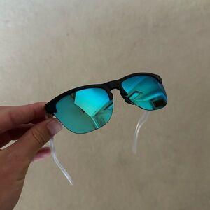 Oakley Frogskin Glasses